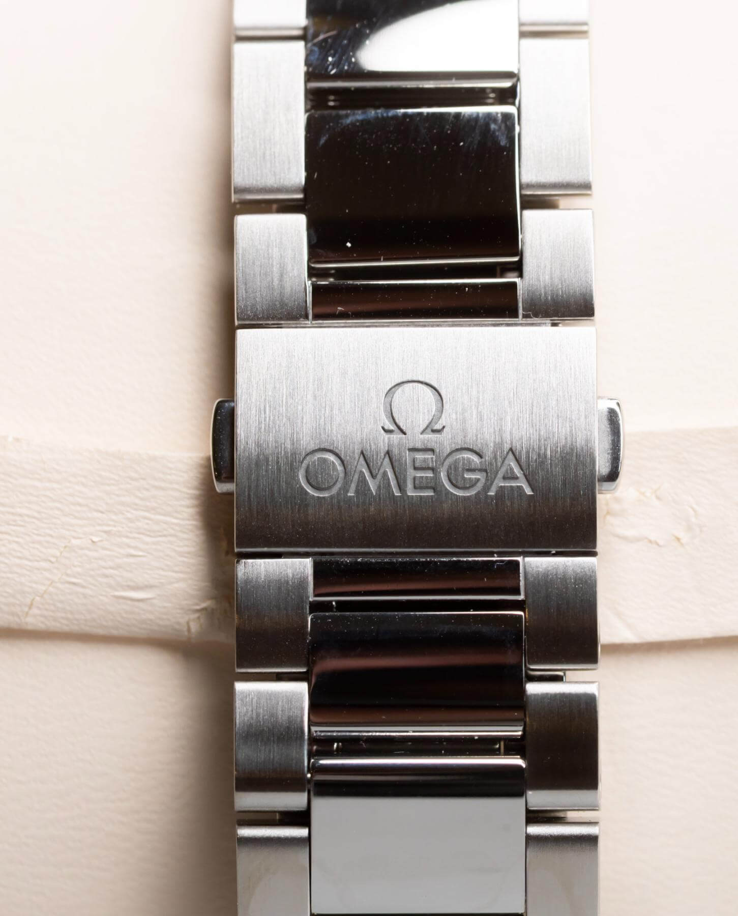 Omega Aqua Terra 150M