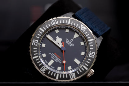 Tudor Pelagos FXD Alinghi Red Bull Racing Chronograph 25807KN Carbon 43mm