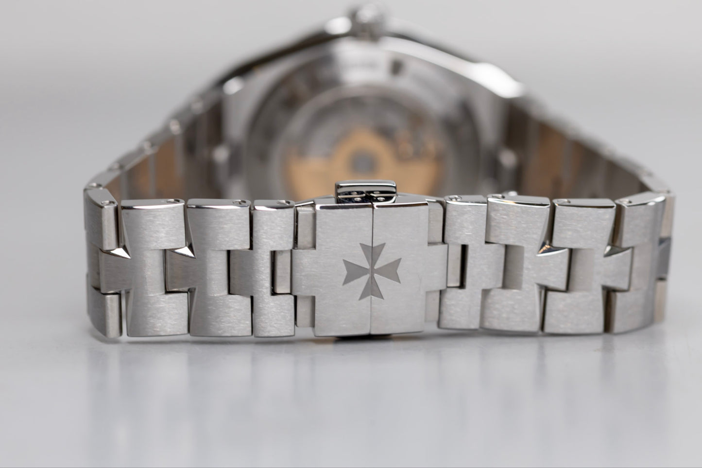 Vacheron Constantin Overseas 34mm 4600V/200A-B980 (2024) Full Set Stainless Steel + Extra Straps