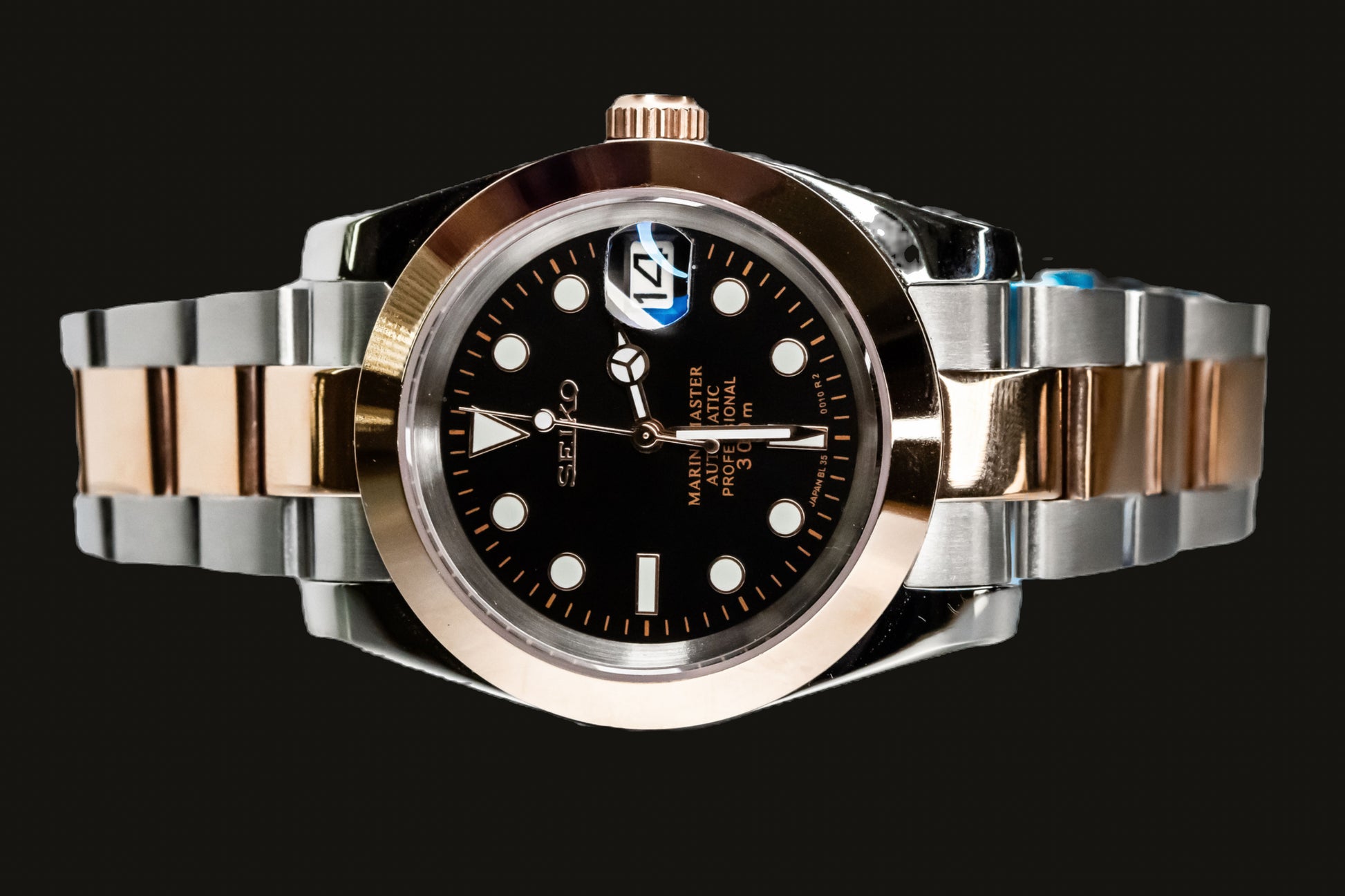 Seikomod Black and Gold Two Tone DateJust_Smooth Bezel image 3