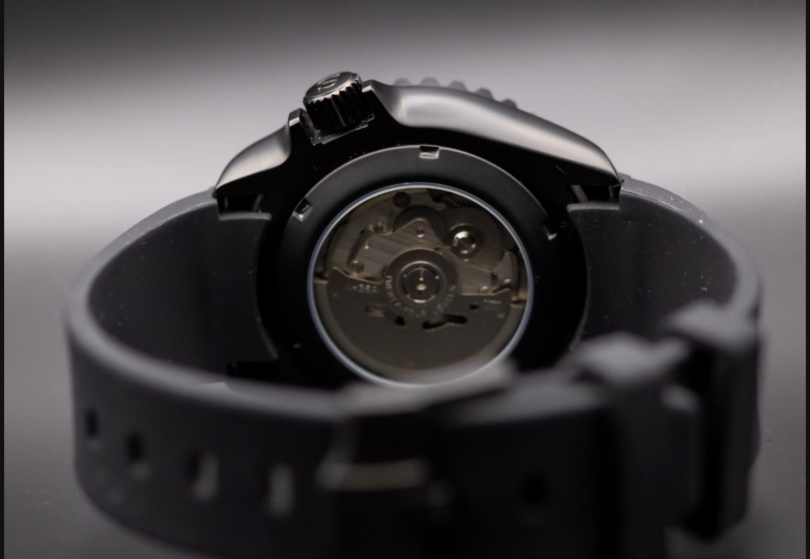 Seikomod Dark Knight - Stealth SKX image 4