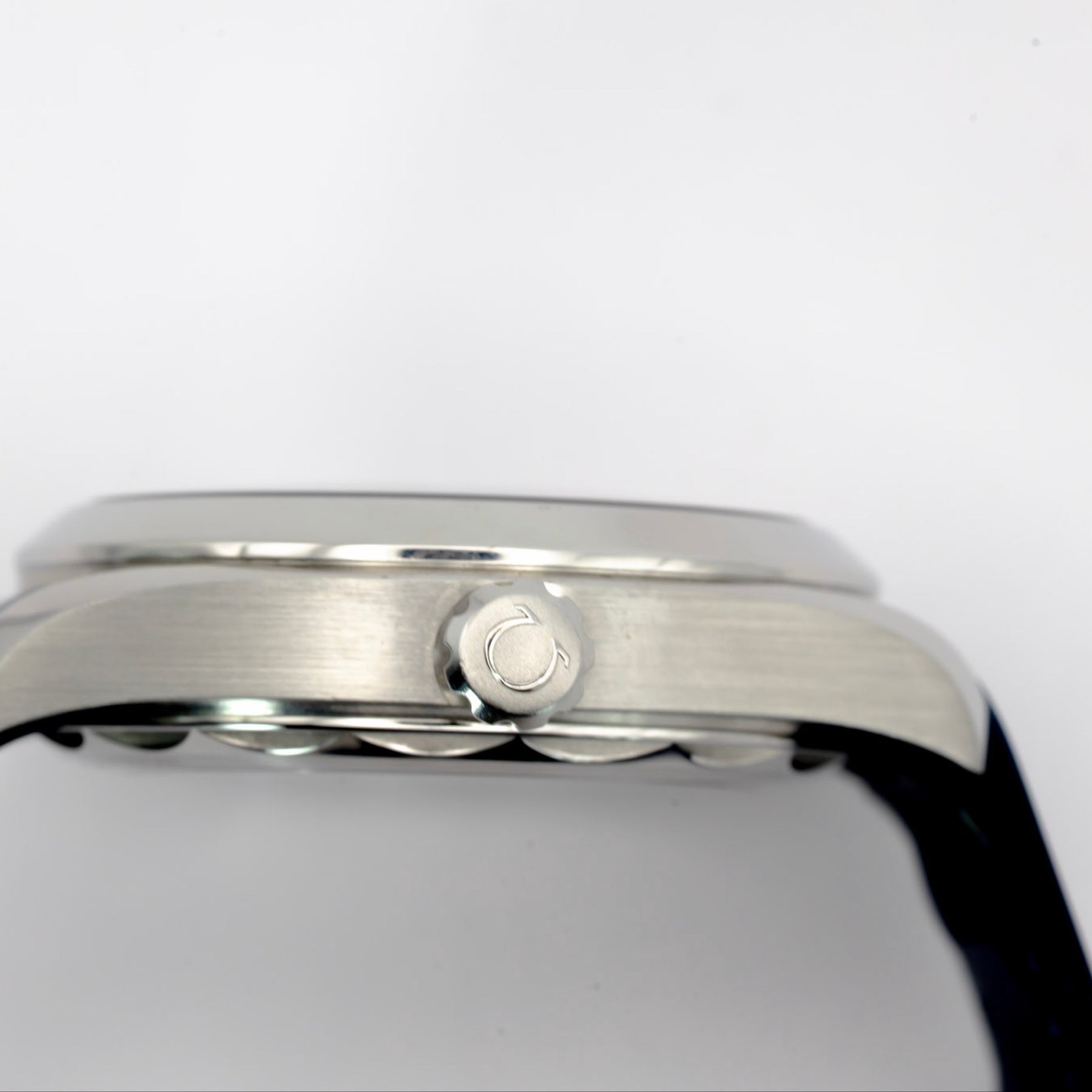 2025 Omega Seamaster Aqua Terra "World Timer" Complete Set