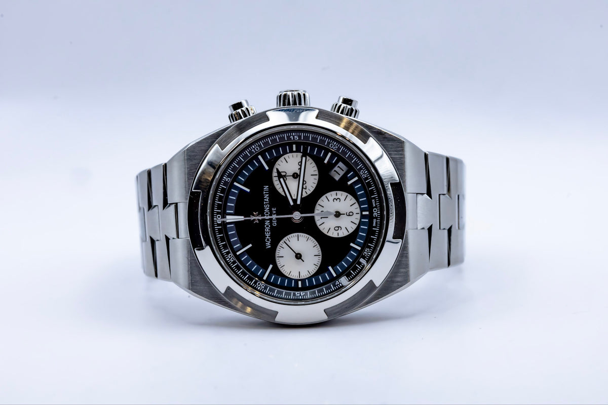 2021 Vacheron Constantin Overseas Chronograph Complete Set