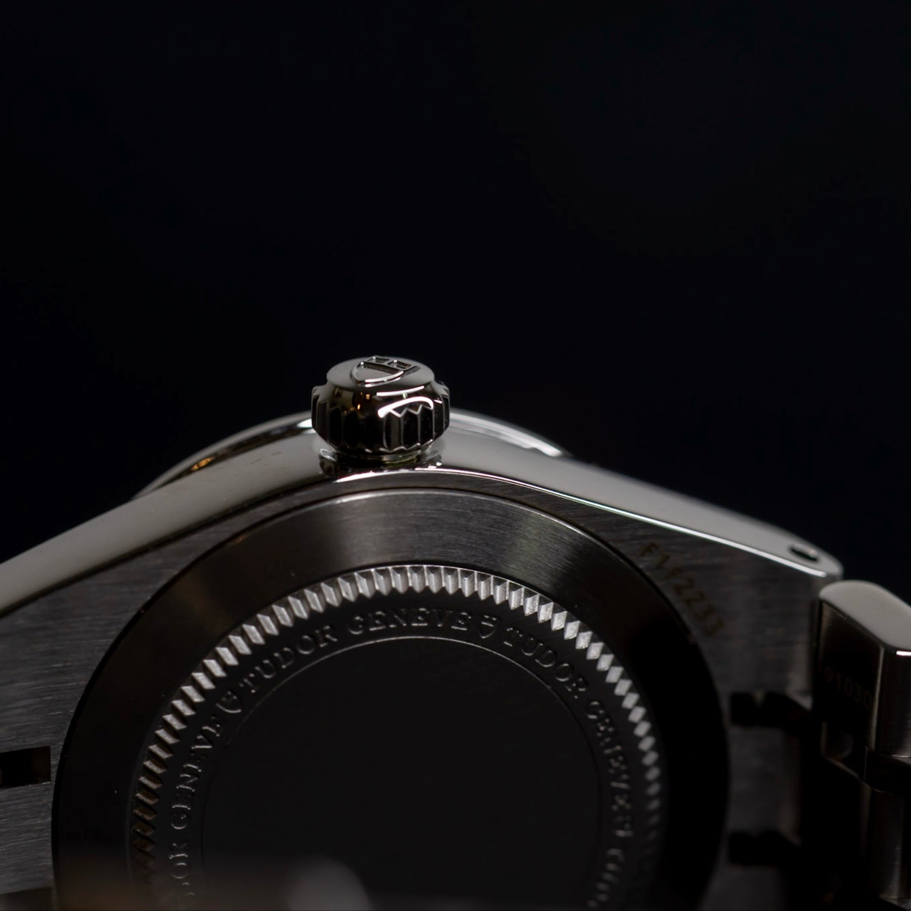 Tudor Royal 28300 Blue Dial 28mm Automatic Steel Integrated Bracelet Date