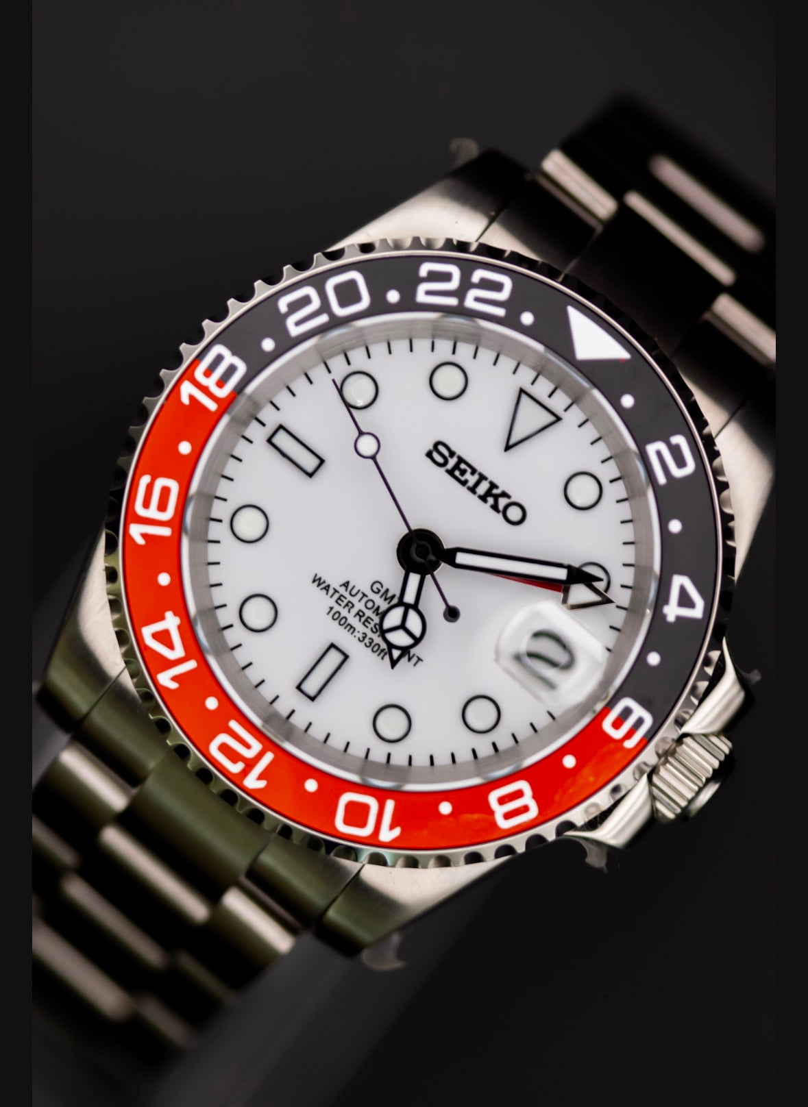 Seikomod Coke GMT -White  dial  image 4