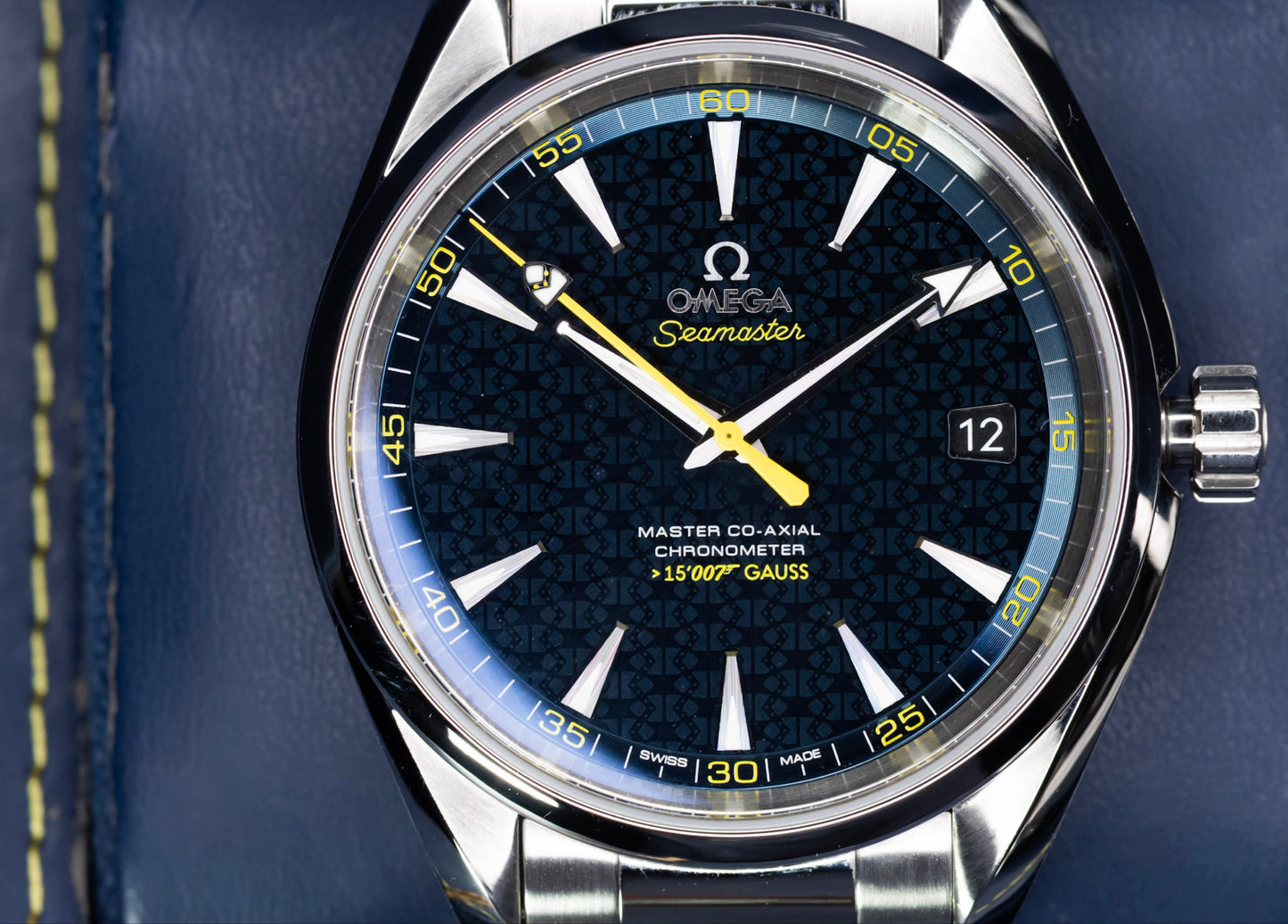2023 Omega Omega Seamaster Aqua Terra "James Bond Spectre" Complete