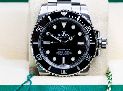 2017 Rolex Submariner "No Date" Amazing Condition! Complete Set!
