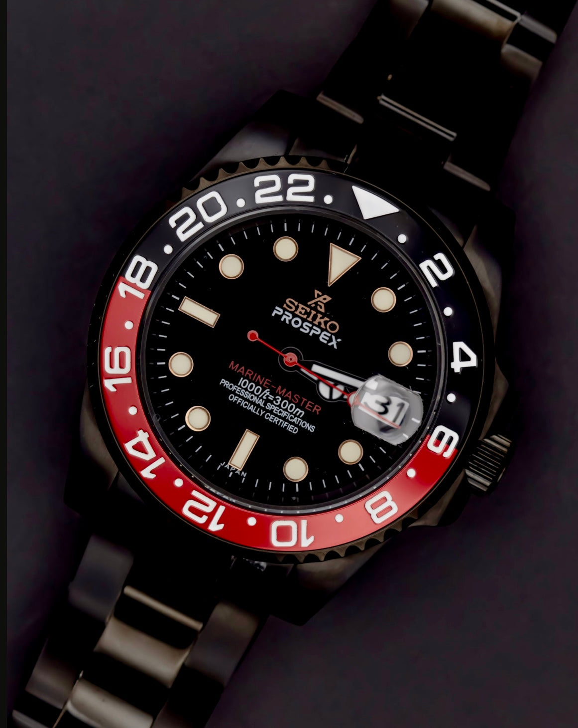 Seikomod Black on Black Coke Diver image 4