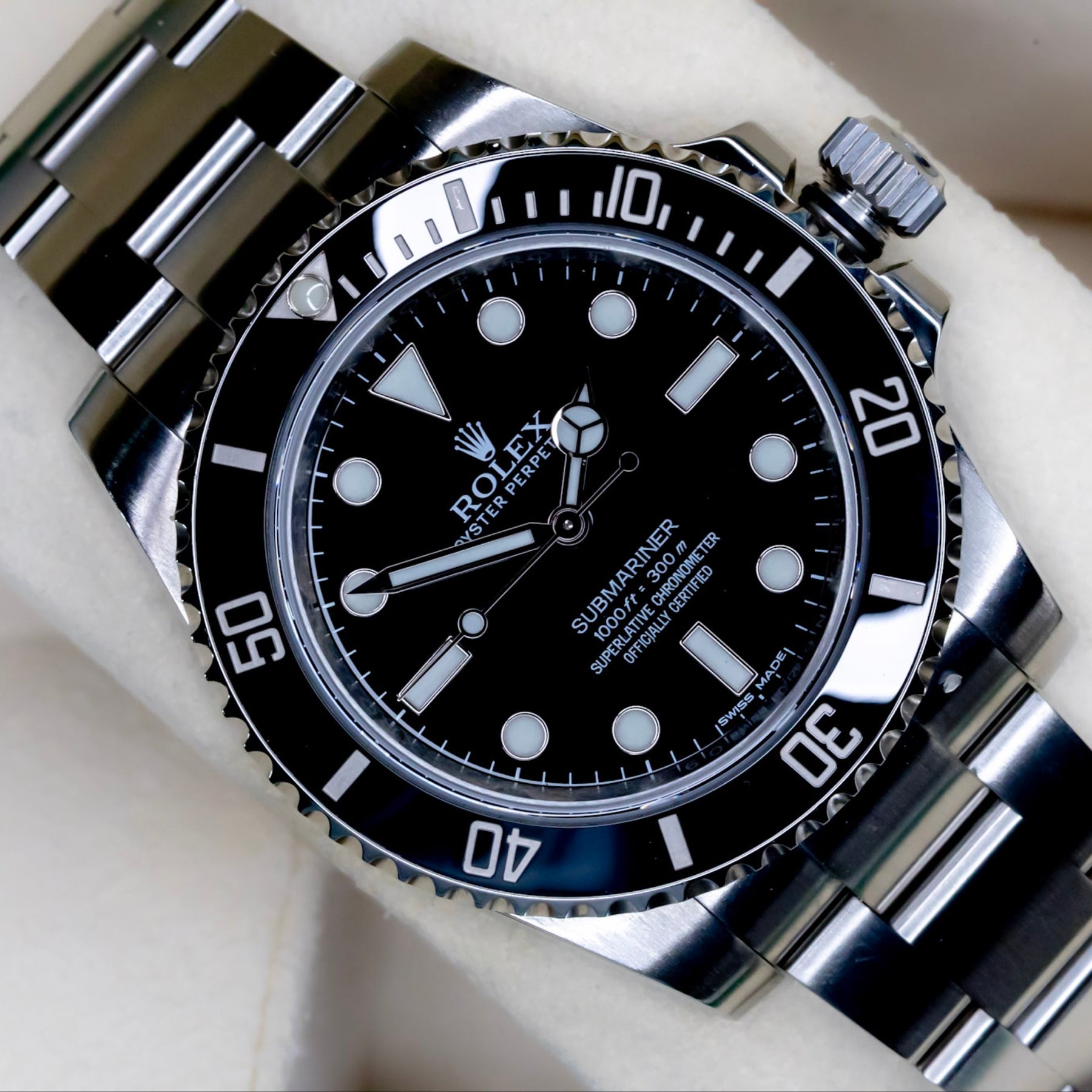 2017 Rolex Submariner "No Date" Amazing Condition! Complete Set!