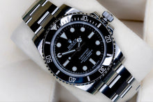 2017 Rolex Submariner "No Date" Amazing Condition! Complete Set!