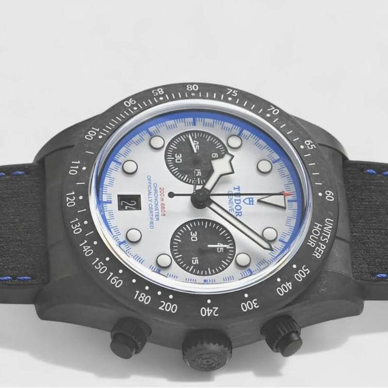 TUDOR BLACK BAY CHRONO “CARBON 25” LIMITED EDITION (79377KN)